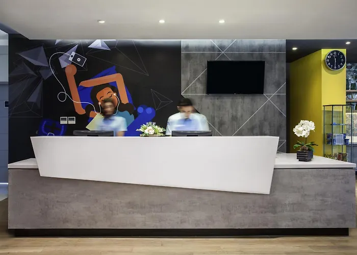 Ibis Budget DiponegoroHotel Surabaya